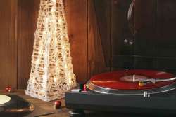 Christmas Classics_Featured