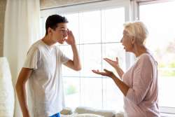 How to Help Teens With Anger Issues and Violent Behavior